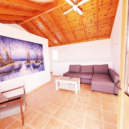 Villatommy Heated Pool, Hottub, Fast Wifi Lajares Luaran gambar
