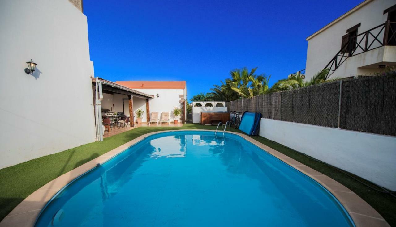 Villatommy Heated Pool, Hottub, Fast Wifi Lajares Luaran gambar